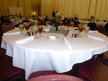 Regalia Hotel & Conference Center Village of Four Seasons Luaran gambar